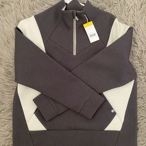 FIGS QUARTER ZIP SWEATSHIRT